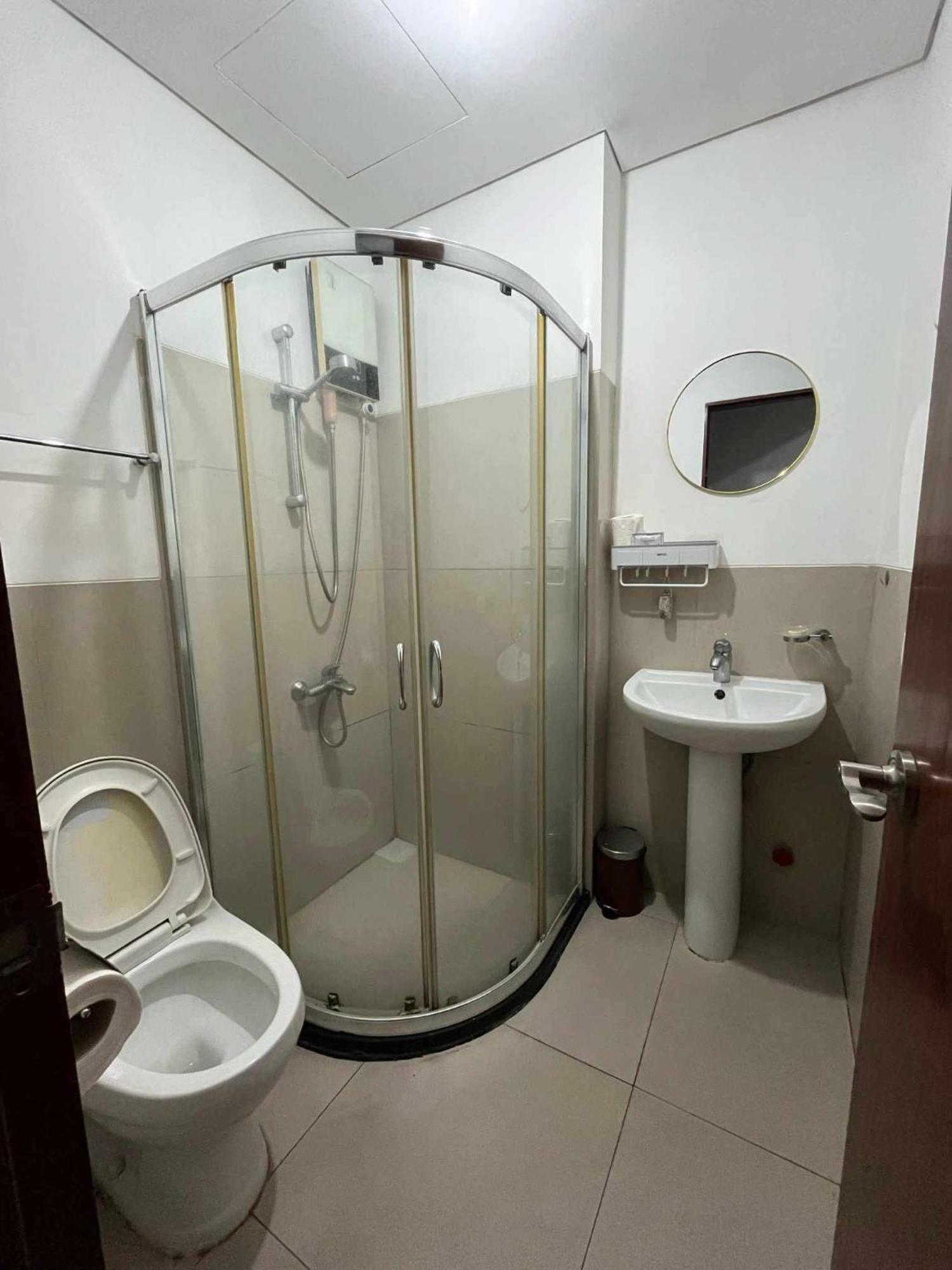 Beacon Makati Condo Free Pool Access Free Wifi 100Mbps & Free Netflix Manila Ngoại thất bức ảnh